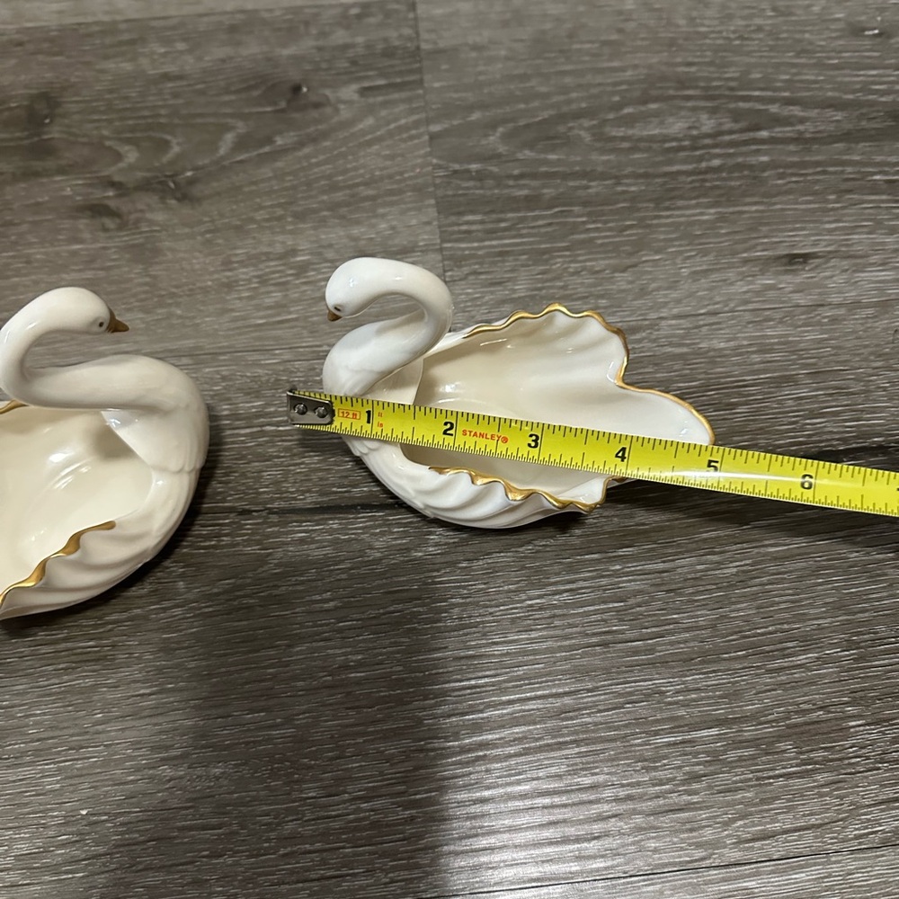 Lenox Cream and 24k Gold Porcelain Swan Trinket Bowls - Picture 5 of 8